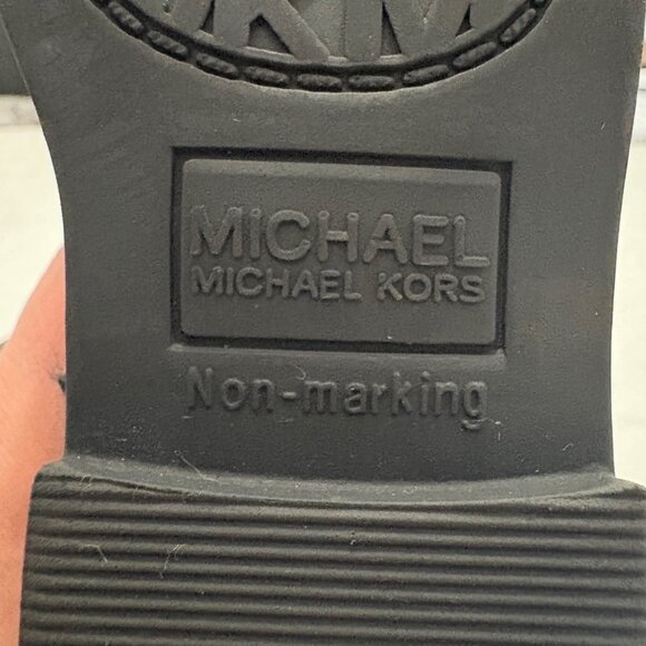 Michael Kors Girls Black Leather Logo Buckle Mid-Calf Boots Size 7 - Picture 6 of 13